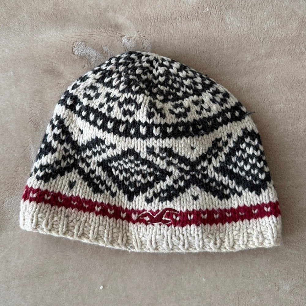 Vintage Hollister Cream and Red Knit Beanie